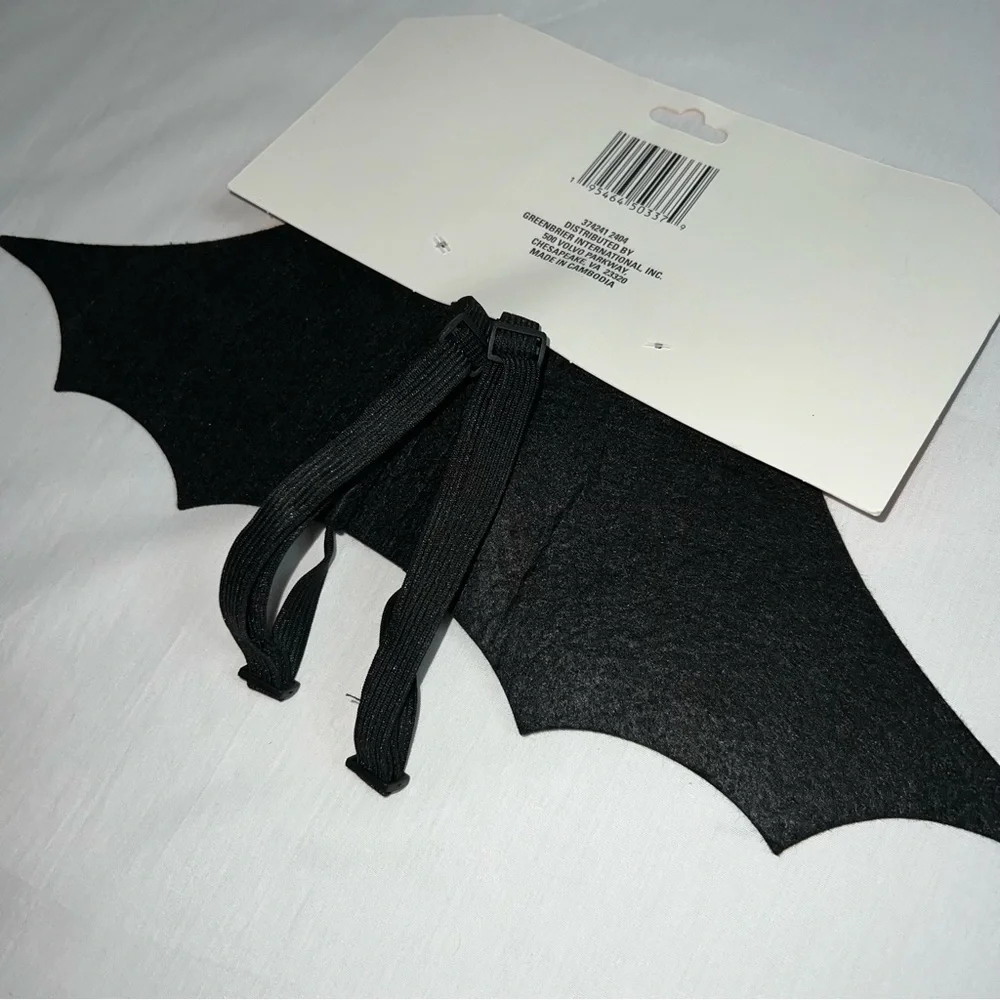 New Pet Bat Wings, Halloween, Costume, Pet Accessory - Picture 4 of 4